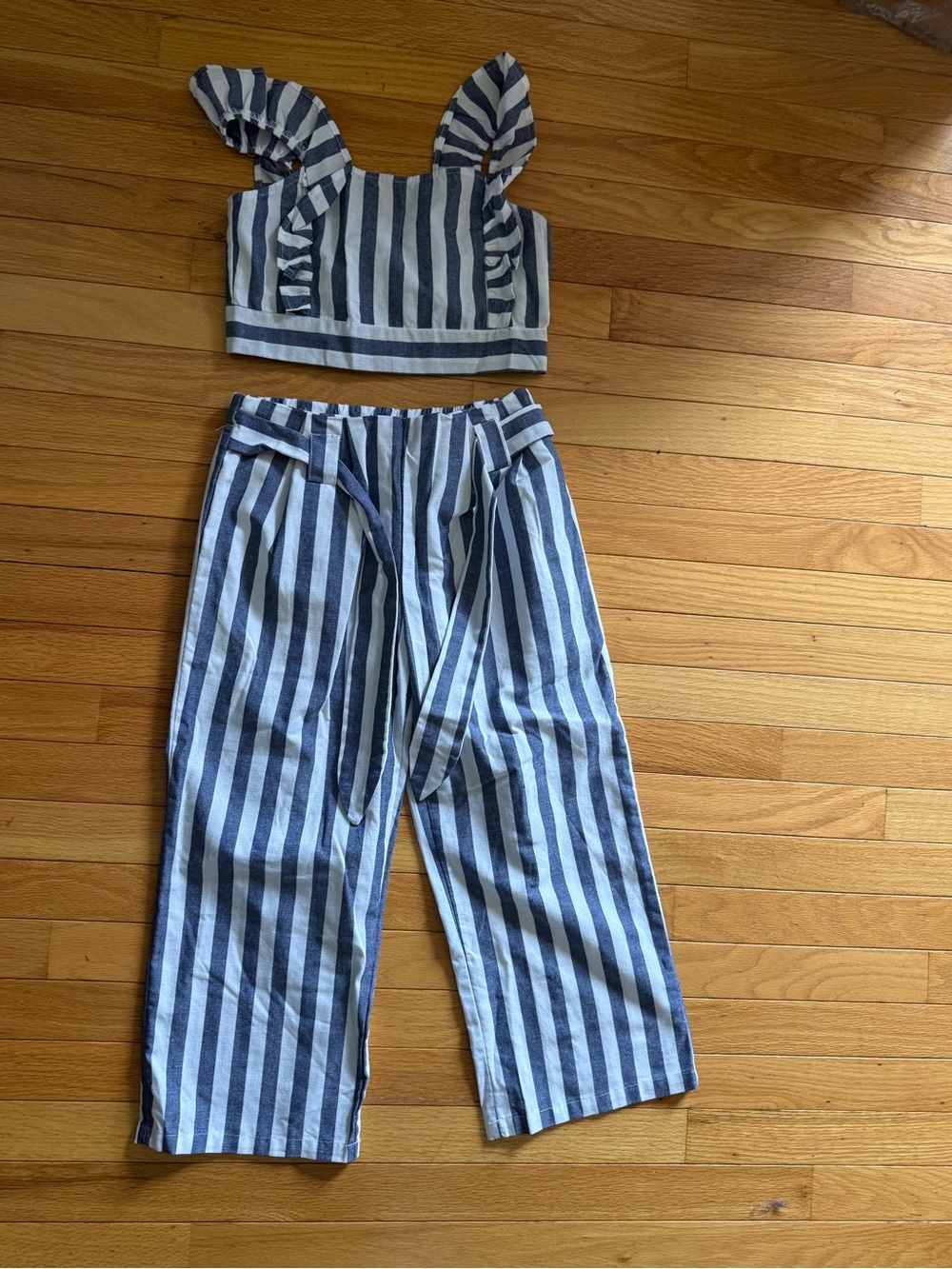 SHEIN Blue & White Vertical Stripe Wide Leg Pants